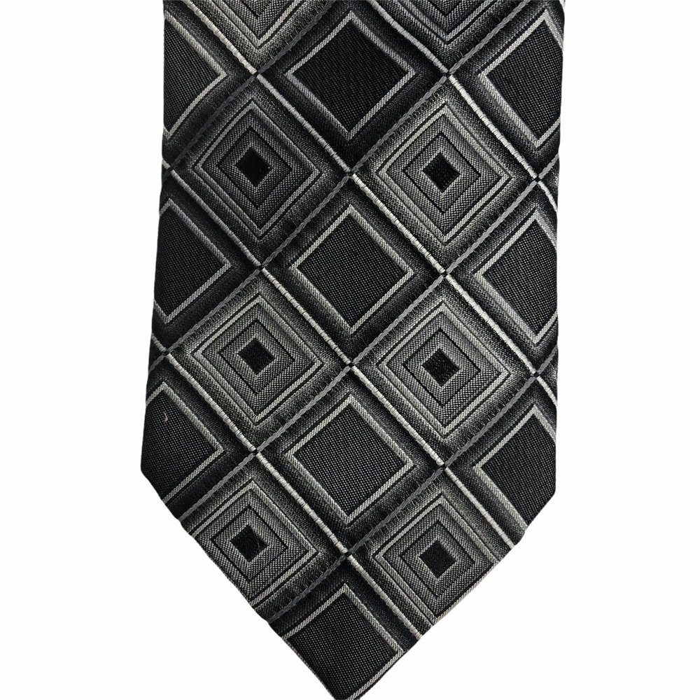 Kenneth Cole Reaction men’s tie 100% silk